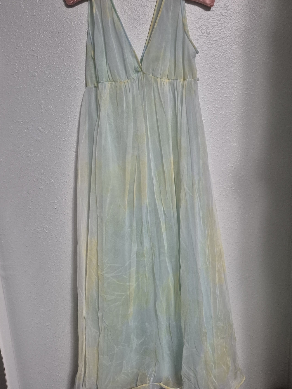 Vintage Miss Elaine Pastel V-Neck Nightgown - Mint Green & Pale Yellow